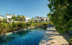 House in Laguna Park by CapitalPro
